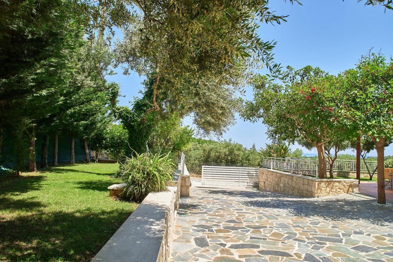 Villa Moma Palio Gerani Eksteriør bilde